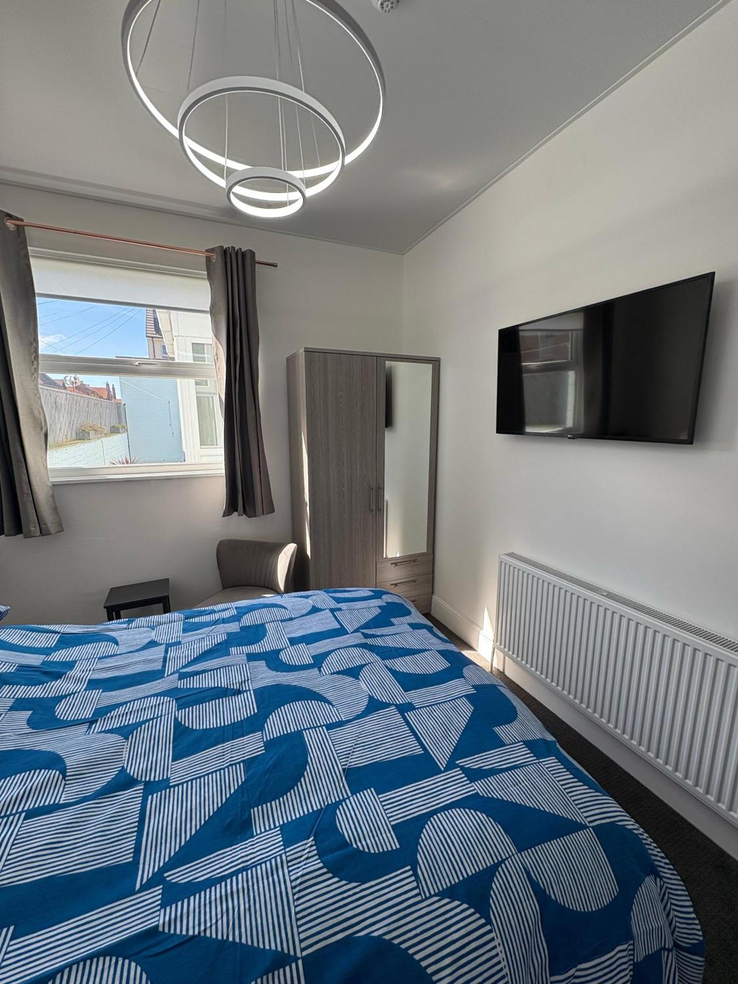 Ashburnam Guest House Хорнсий Екстериор снимка